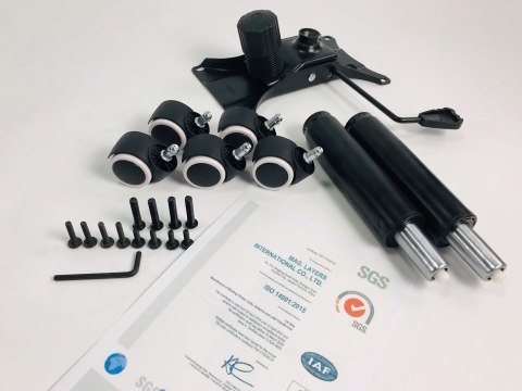 Fotel obrotowy do biurka CARRERA PRO BLACK Lugano Fotel obrotowy do biurka CARRERA PRO BLACK Lugano