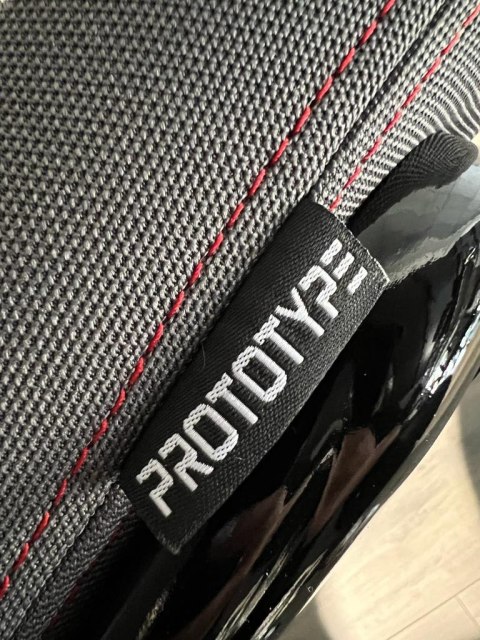 Fotel obrotowy HYPER GREY FABRIC SPC OUTLET Prototype Fotel obrotowy HYPER GREY FABRIC SPC OUTLET Prototype