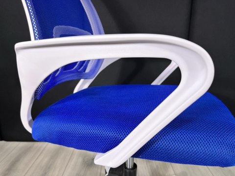 Fotel obrotowy do biurka VENTO BLUE MESH Lugano Fotel obrotowy do biurka VENTO BLUE MESH Lugano