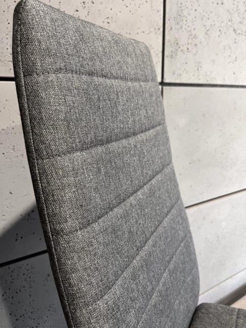 Krzesła tapicerowane zestaw 4 VALVA LINE FABRIC GREY Lugano Krzesła tapicerowane zestaw 4 VALVA LINE FABRIC GREY Lugano