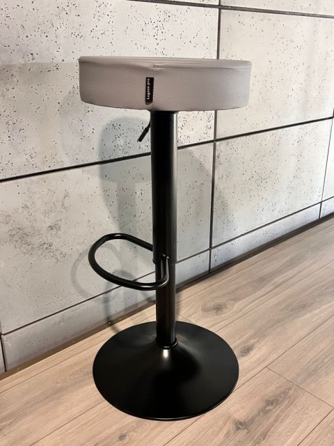 Krzesło barowe SMILE BAR GREY PU hoker II GATUNEK Lugano Krzesło barowe SMILE BAR GREY PU hoker II GATUNEK Lugano