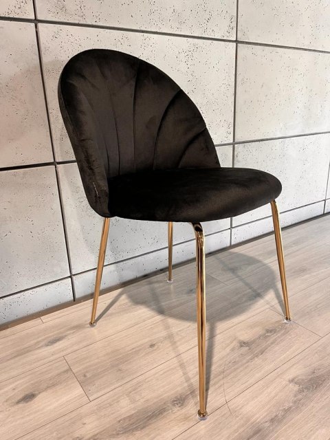 Krzesło tapicerowane CAMILA BLACK VELVET GOLD II GATUNEK Lugano Krzesło tapicerowane CAMILA BLACK VELVET GOLD II GATUNEK Lugano