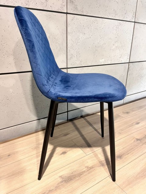 Krzesło tapicerowane CARO VELVET BLUE II GATUNEK Lugano Krzesło tapicerowane CARO VELVET BLUE II GATUNEK Lugano