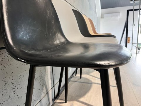Krzesło tapicerowane GIULIA BLACK PU Lugano Krzesło tapicerowane GIULIA BLACK PU Lugano