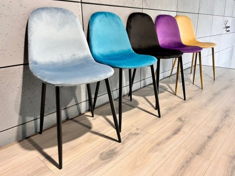 Krzesło tapicerowane GIULIA SKY BLUE VELVET II GATUNEK Lugano Krzesło tapicerowane GIULIA SKY BLUE VELVET II GATUNEK Lugano