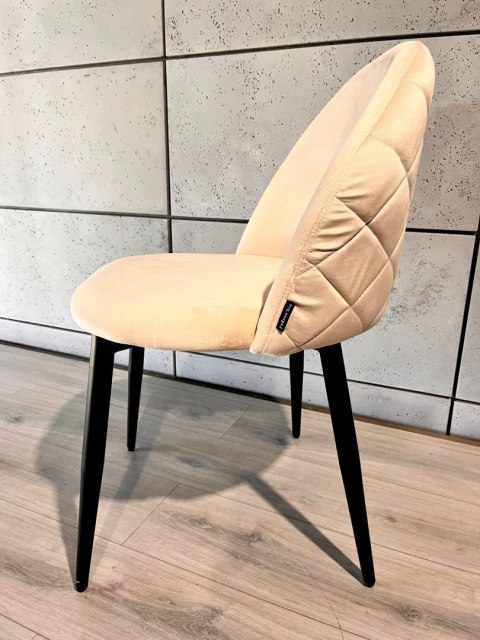 Krzesło tapicerowane GLORIA CREAM VELVET Lugano Krzesło tapicerowane GLORIA CREAM VELVET Lugano