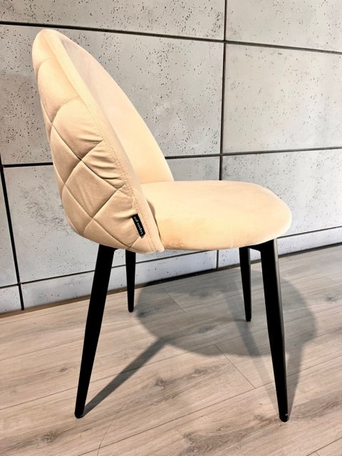 Krzesło tapicerowane GLORIA CREAM VELVET Lugano Krzesło tapicerowane GLORIA CREAM VELVET Lugano