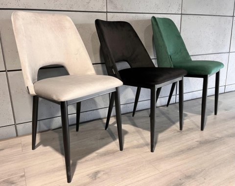 Krzesło tapicerowane GOTI LIGHT GREY VELVET Lugano Krzesło tapicerowane GOTI LIGHT GREY VELVET Lugano