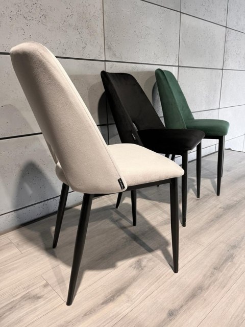 Krzesło tapicerowane GOTI LIGHT GREY VELVET Lugano Krzesło tapicerowane GOTI LIGHT GREY VELVET Lugano