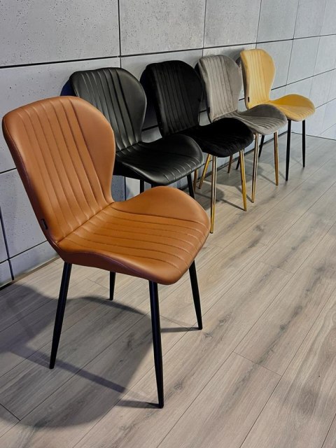 Krzesło tapicerowane MONTI BROWN PU II gatunek Lugano Krzesło tapicerowane MONTI BROWN PU II gatunek Lugano