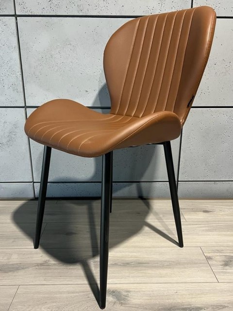 Krzesło tapicerowane MONTI BROWN PU II gatunek Lugano Krzesło tapicerowane MONTI BROWN PU II gatunek Lugano