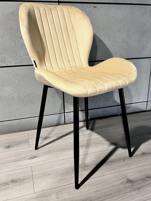 Krzesło tapicerowane MONTI VELVET BEIGE Lugano Krzesło tapicerowane MONTI VELVET BEIGE Lugano