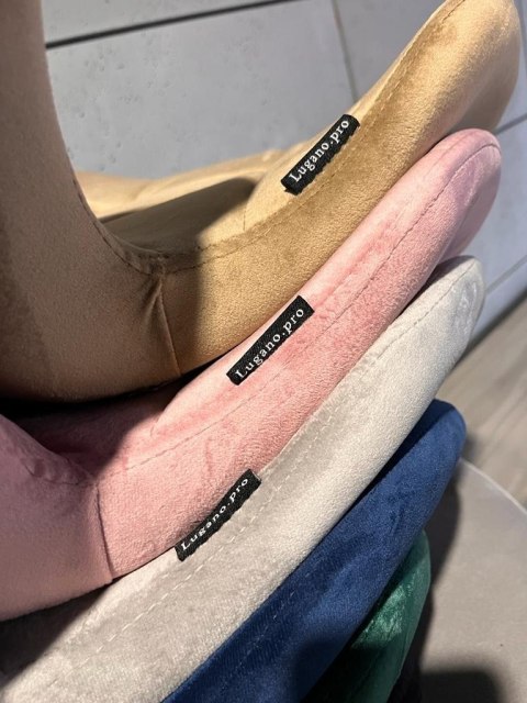 Krzesło tapicerowane VASTO SAND VELVET SMOKE Lugano Krzesło tapicerowane VASTO SAND VELVET SMOKE Lugano