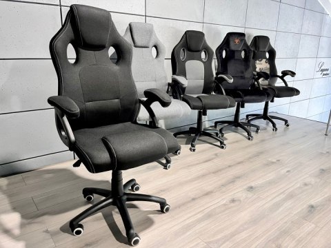 Fotel obrotowy do biurka CARRERA L BLACK FABRIC Lugano Fotel obrotowy do biurka CARRERA L BLACK FABRIC Lugano