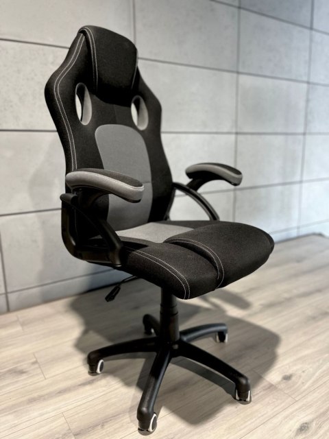 Fotel obrotowy do biurka CARRERA L GREY FABRIC Lugano Fotel obrotowy do biurka CARRERA L GREY FABRIC Lugano