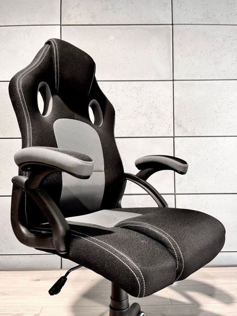 Fotel obrotowy do biurka CARRERA L GREY FABRIC Lugano Fotel obrotowy do biurka CARRERA L GREY FABRIC Lugano