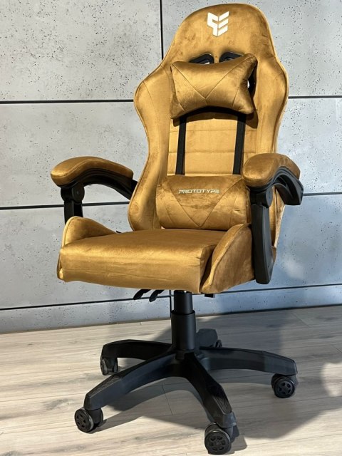 Fotel obrotowy gamingowy HERO ENZO SAND ALCANTARA Prototype Fotel obrotowy gamingowy HERO ENZO SAND ALCANTARA Prototype
