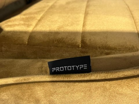 Fotel obrotowy gamingowy HERO ENZO SAND ALCANTARA Prototype Fotel obrotowy gamingowy HERO ENZO SAND ALCANTARA Prototype