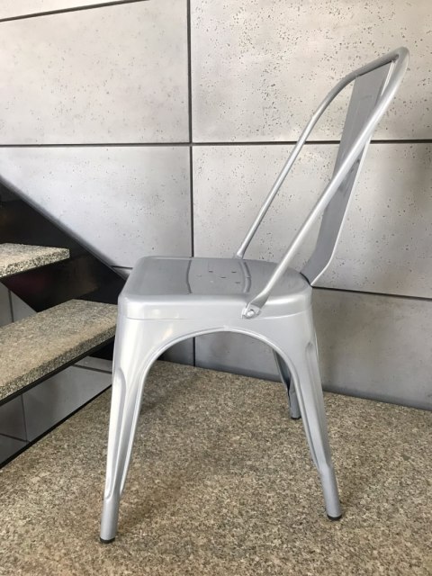 Krzesło metalowe loft CORSICA LIGHT GREY OUTLET Lugano Krzesło metalowe loft CORSICA LIGHT GREY OUTLET Lugano