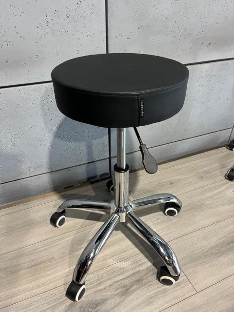 Krzesło obrotowe SIMPLE OFFICE BLACK PU Lugano Krzesło obrotowe SIMPLE OFFICE BLACK PU Lugano
