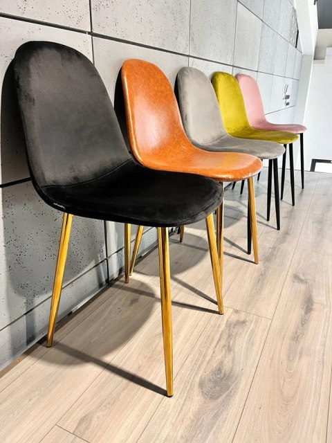 Krzesło tapicerowane GIULIA VELVET BLACK GOLD Lugano Krzesło tapicerowane GIULIA VELVET BLACK GOLD Lugano