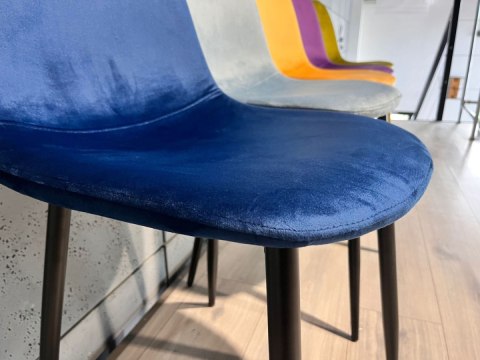 Krzesło tapicerowane GIULIA VELVET BLUE Lugano Krzesło tapicerowane GIULIA VELVET BLUE Lugano
