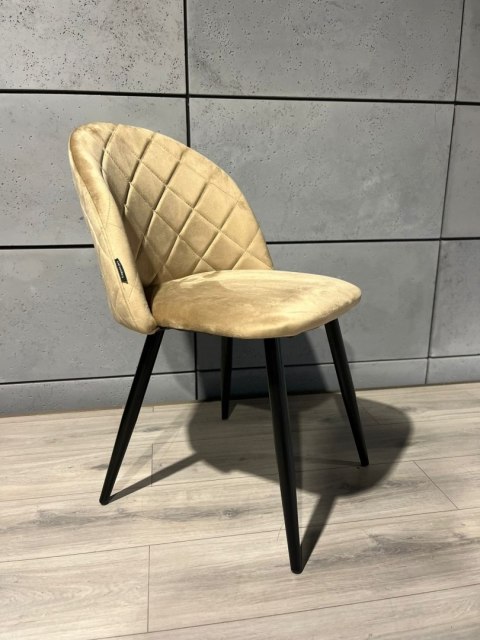 Krzesło tapicerowane GLORIA DIAMOND BEIGE VELVET OUTLET Lugano Krzesło tapicerowane GLORIA DIAMOND BEIGE VELVET OUTLET Lugano