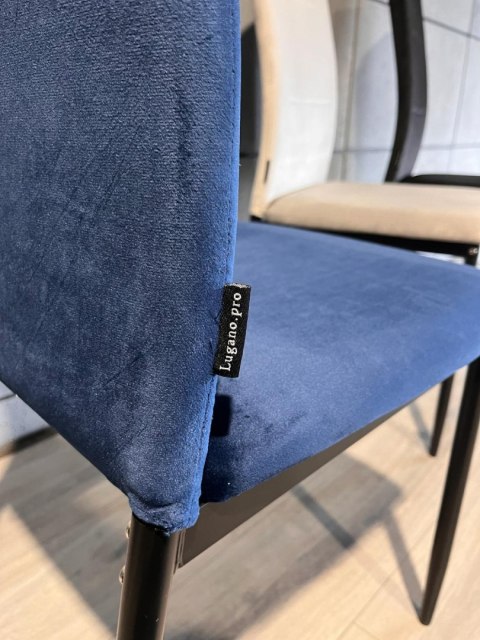 Krzesło tapicerowane VALVA DUO VELVET BLUE Lugano Krzesło tapicerowane VALVA DUO VELVET BLUE Lugano